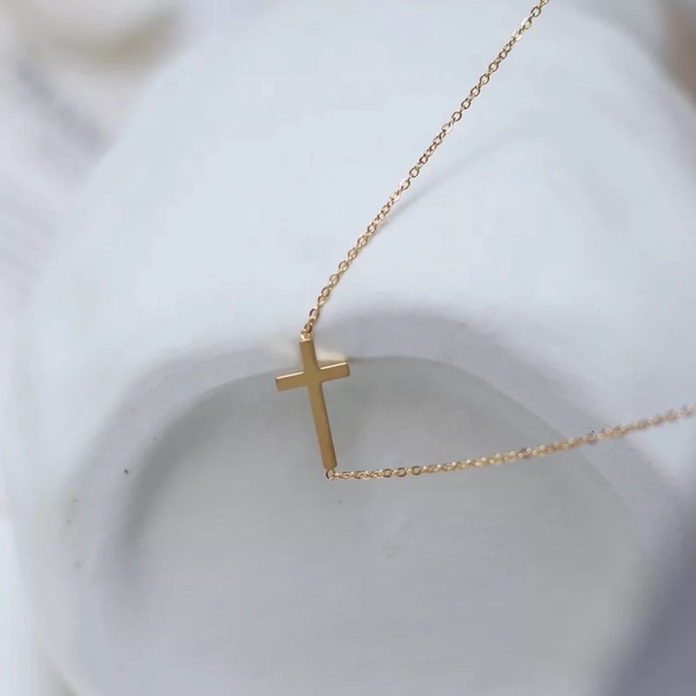 18K Gold Plated Cross Necklace Gift Mother Sister Friend